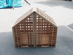 愛犬のお家（小型犬用）施工例(1)