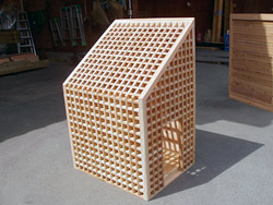 愛犬のお家（中型犬用）施工例（2）